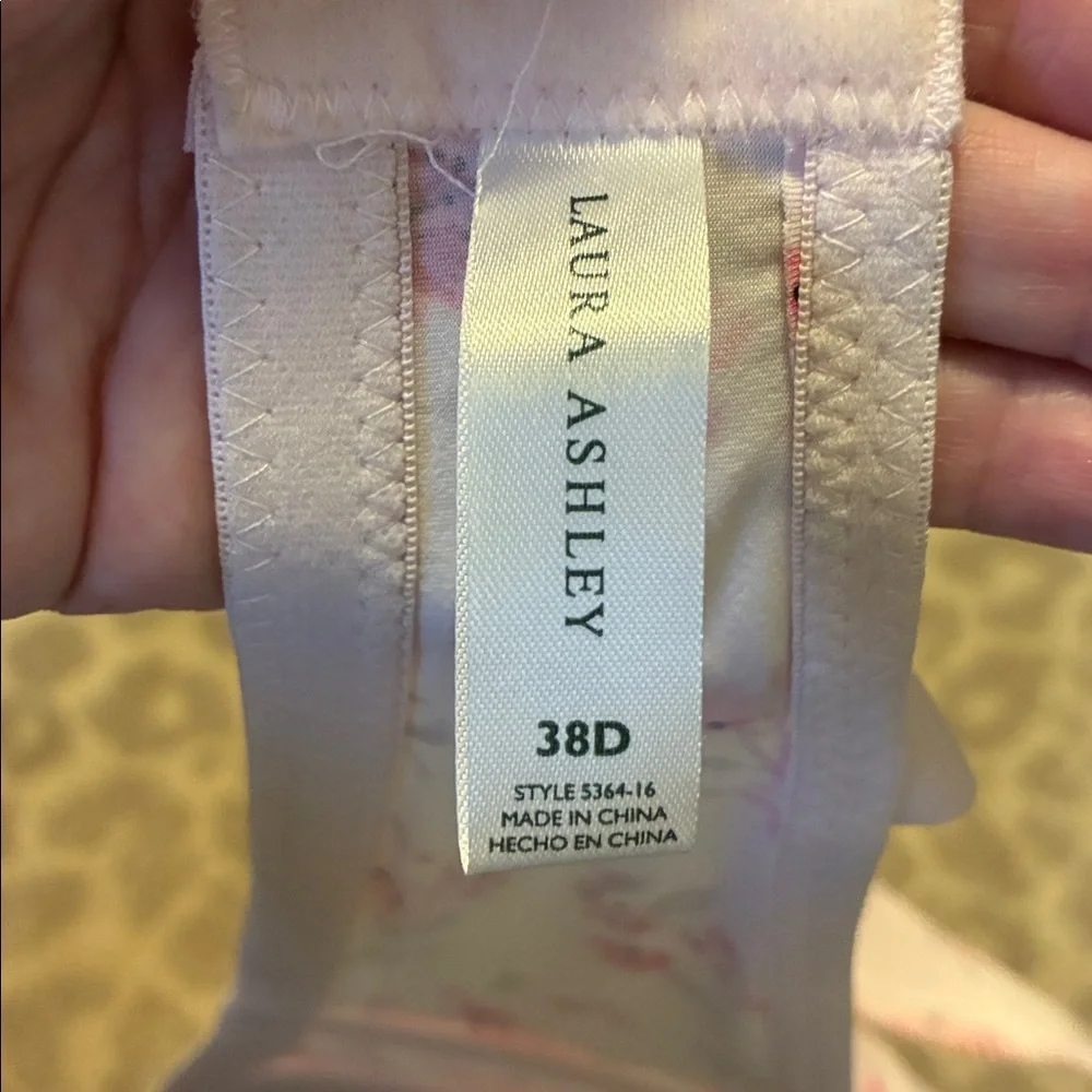 Laura Ashley Floral Comfort Strap Bra 38D - Picture 5 of 6
